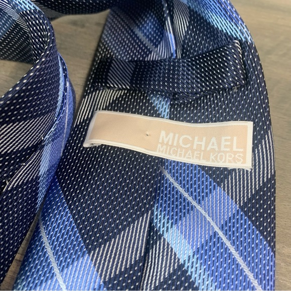 MICHAEL Michael Kors Tie 100% Silk Men’s Necktie Bundle - Picture 7 of 16